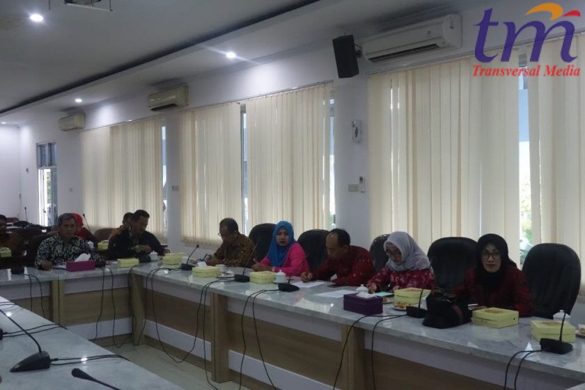 Dewan Menengok Permasalahan Limbah Dewan Menengok Permasalahan Limbah