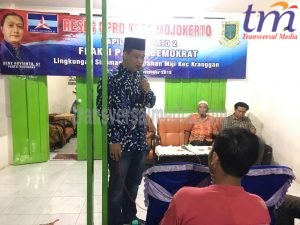 Deni Noviyanto dari Fraksi Demokrat menjawab keluhan masyarakarat pada agenda reses DPRD Kota Mojokerto